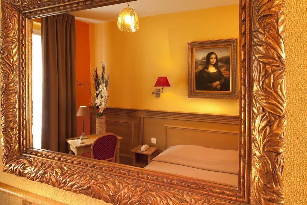 Hotel De La Felicite Paris Exterior foto